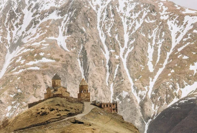 Kakheti & Kazbegi – 2-Day Wine & Mountains Adventure thumbnail 29
